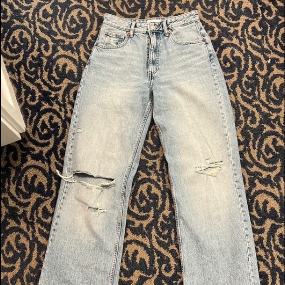 ZARA WIDE LEG JEANS